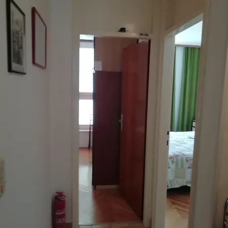 Apartment Jana On The Beach Omis